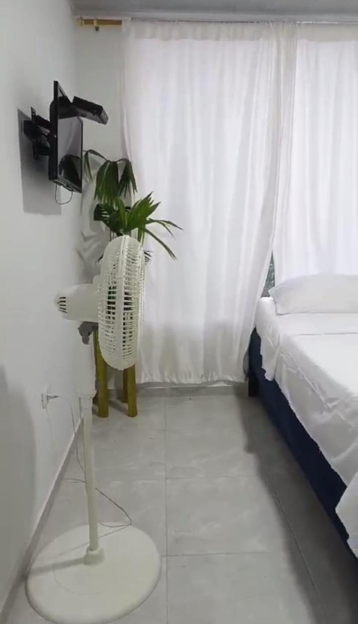 Hostal Javi Santa Marta  Esterno foto