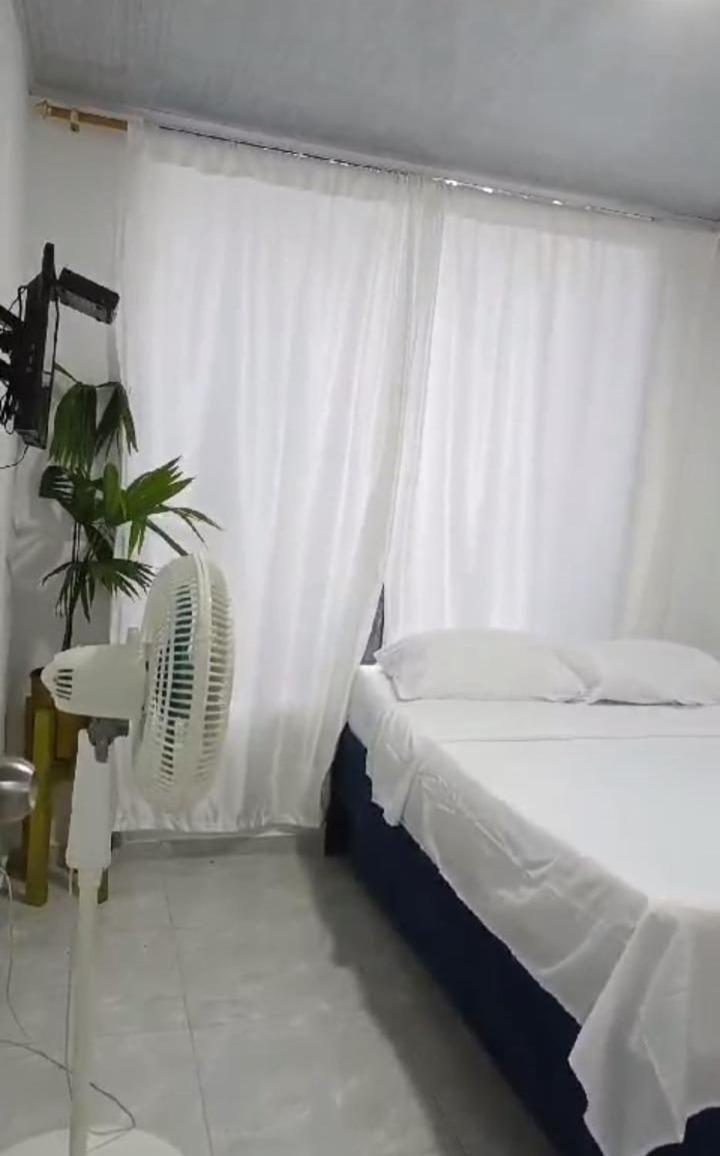 Hostal Javi Santa Marta  Esterno foto